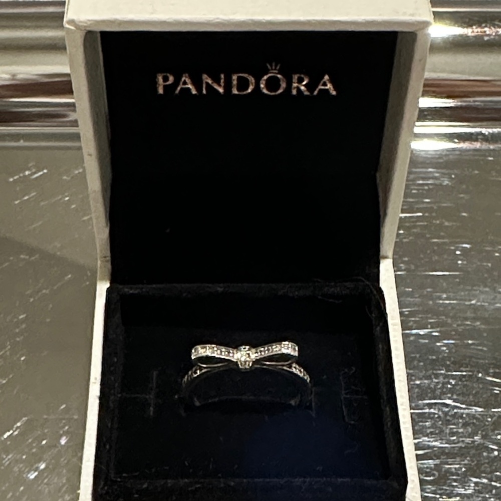 Pandora Sparkling Retired Bow Silver Ring Size 6